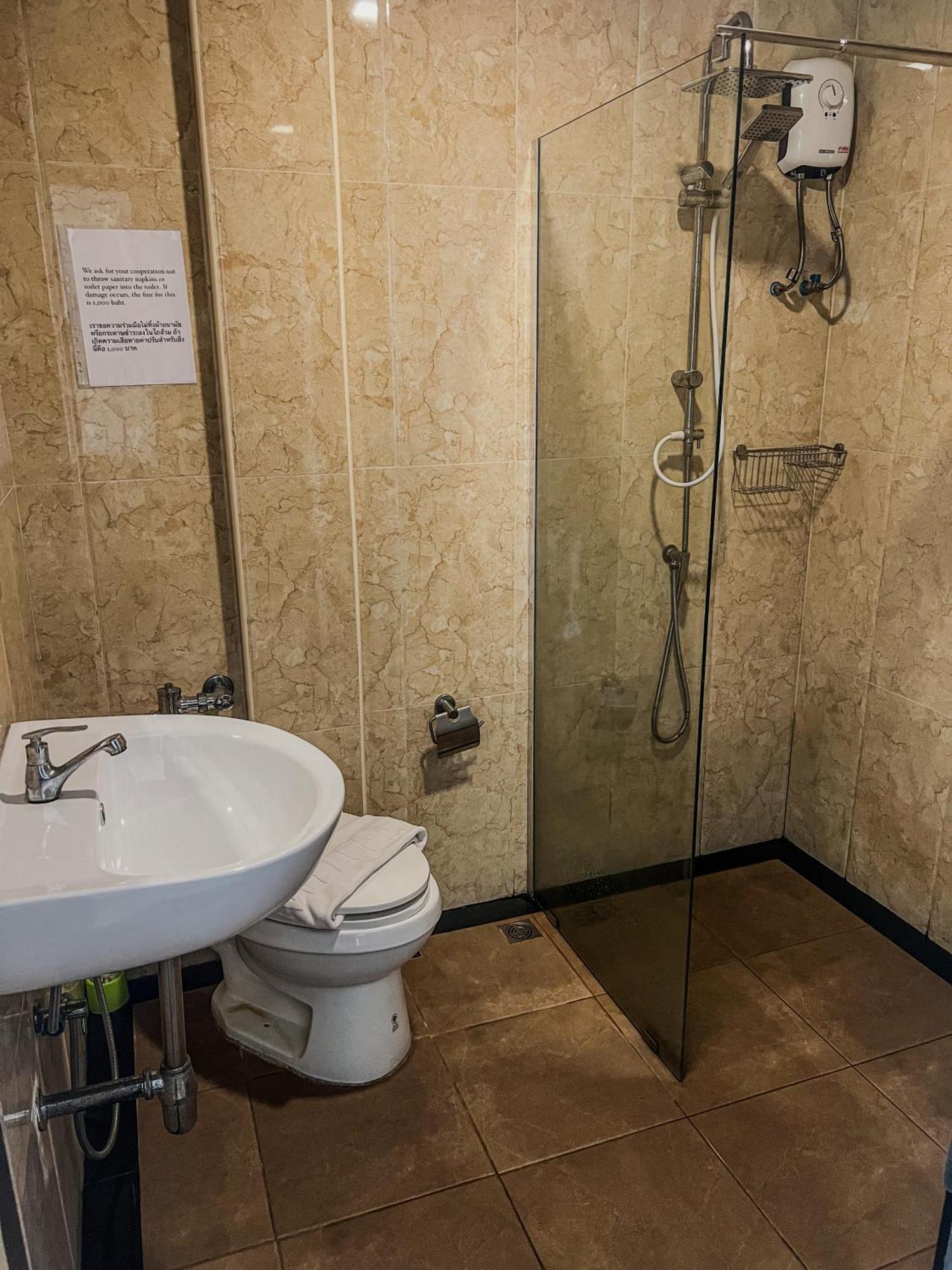 Smyrna Apartman Pattaja Kültér fotó