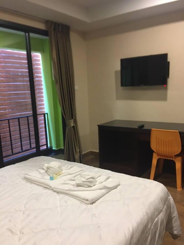 Smyrna Apartman Pattaja Kültér fotó