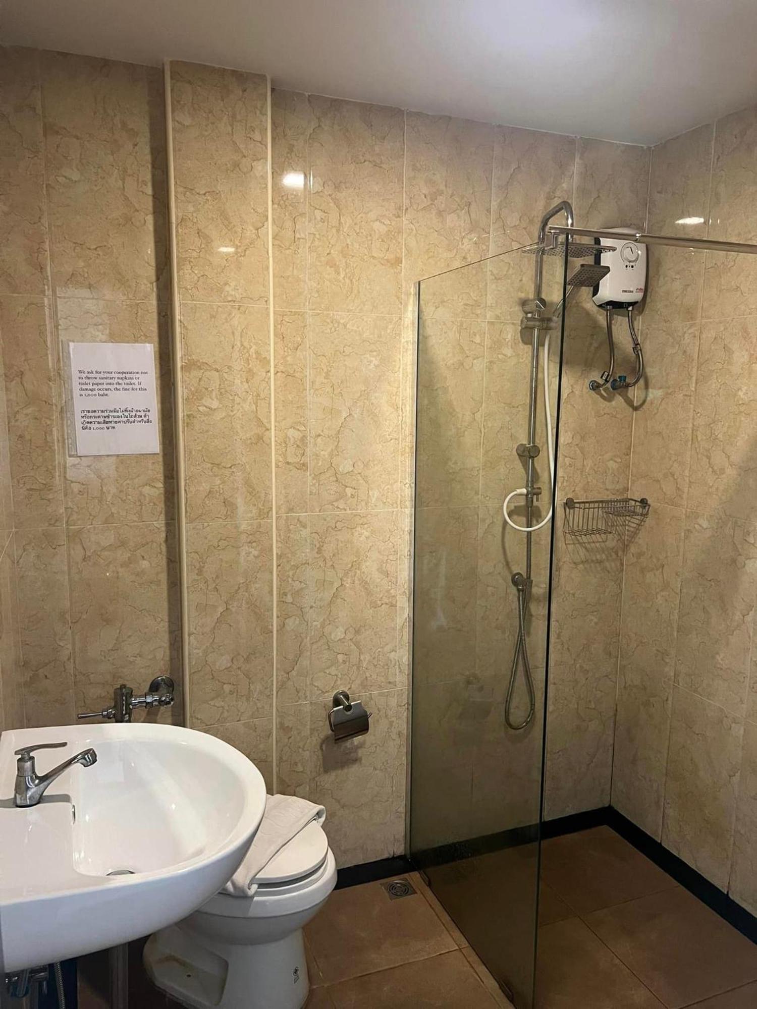 Smyrna Apartman Pattaja Kültér fotó